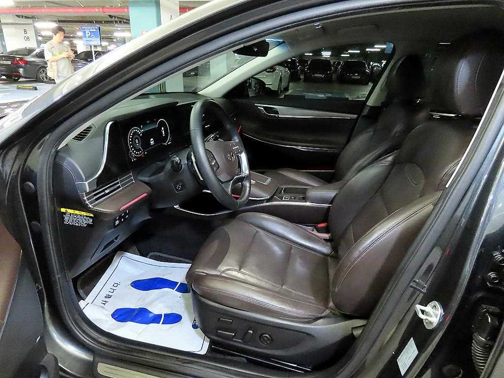HYUNDAI Grandeur - Vista 6