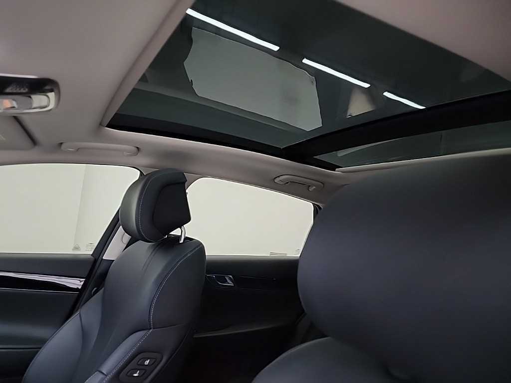 Genesis G80 2024 Negro - Importación desde Corea - HF Imports Iquique - Foto 16