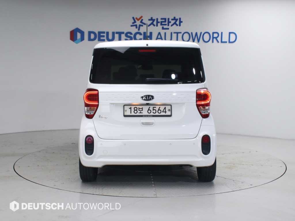 KIA Ray - Vista 4
