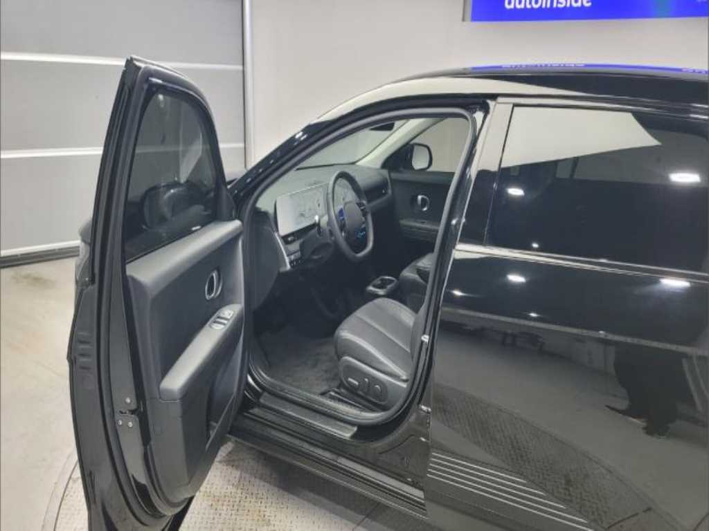 HYUNDAI Ioniq 5 - Vista 8