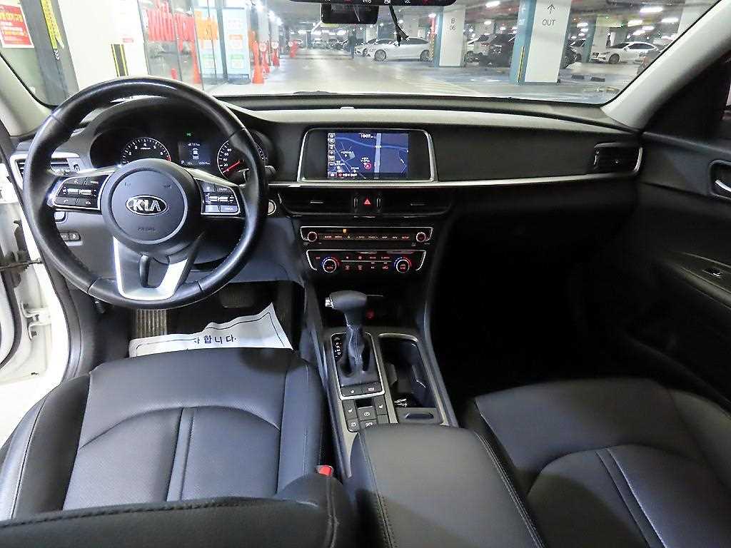 KIA K5 - Vista 10