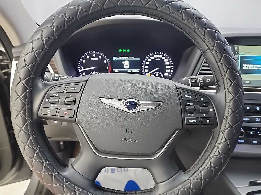 Genesis G80 - Vista 9