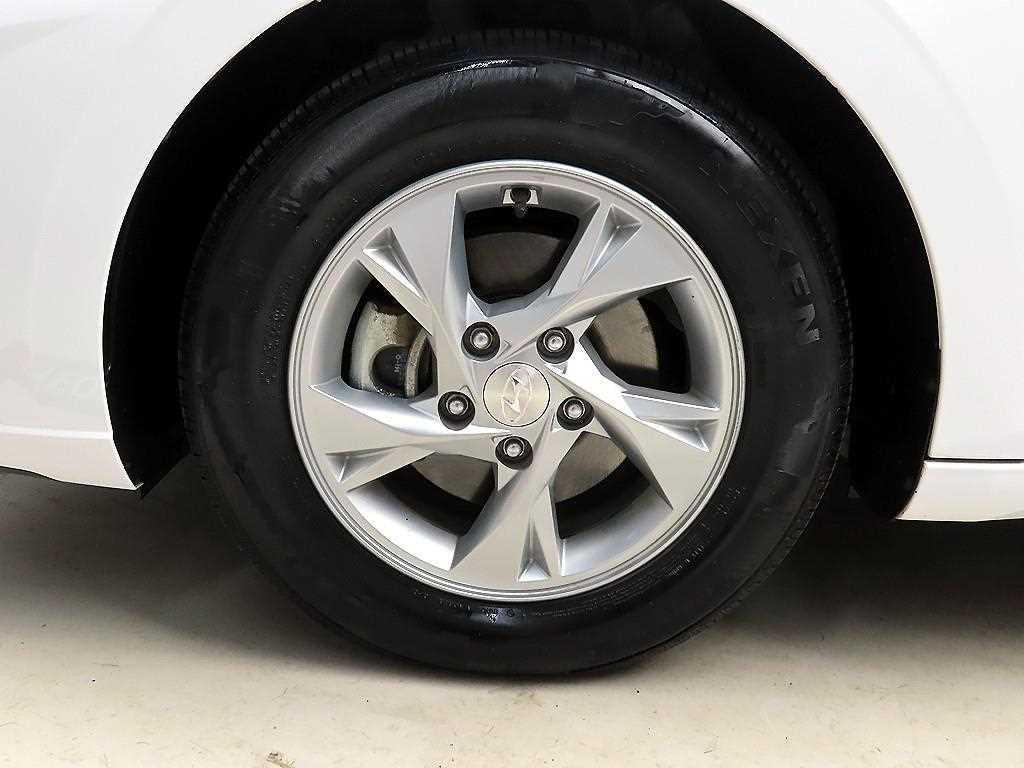 HYUNDAI Avante 2023 Blanco - Importación desde Corea - HF Imports Iquique - Foto 20