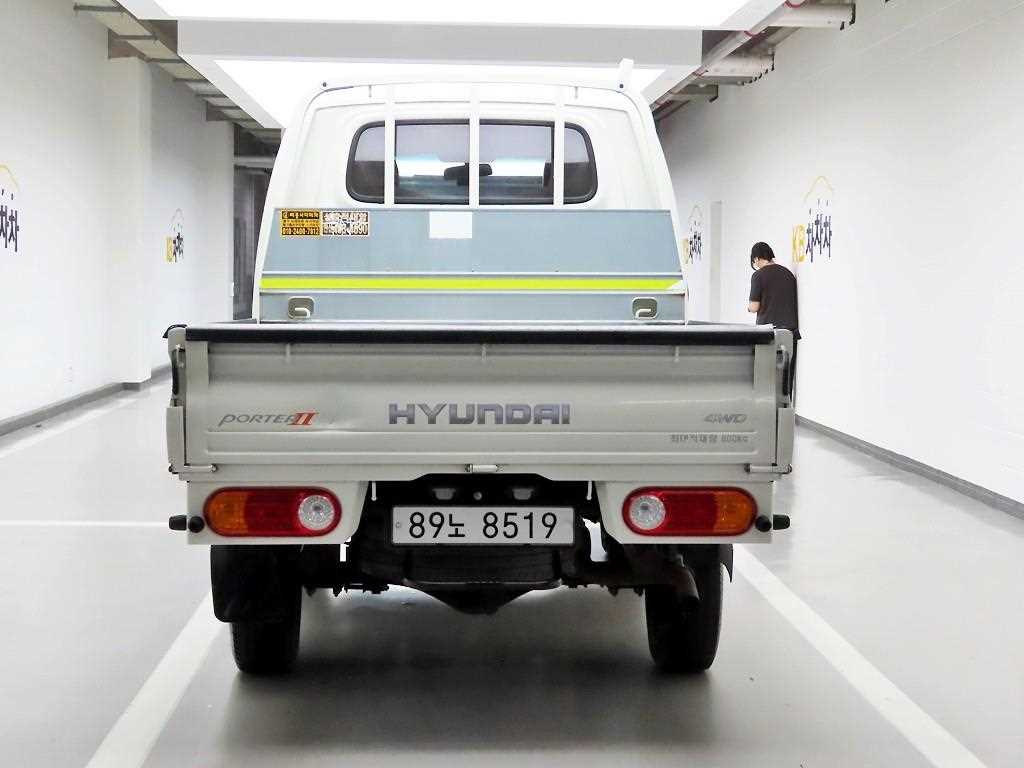 Small Truck Cargo (small) - Vista 3