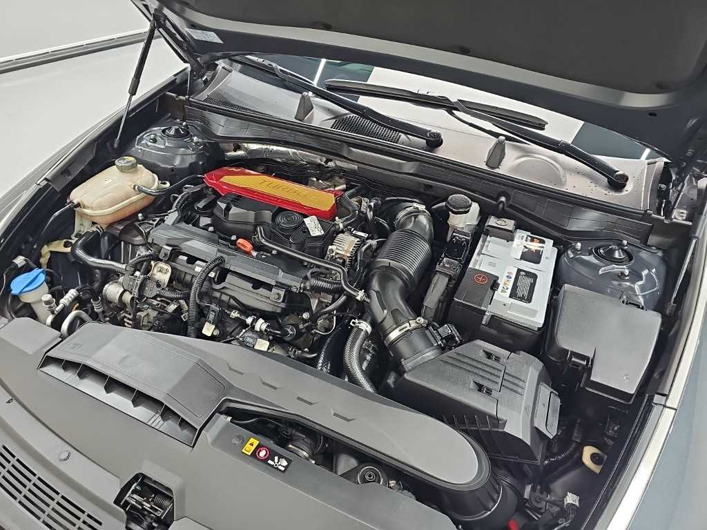 HYUNDAI Sonata - Vista 5