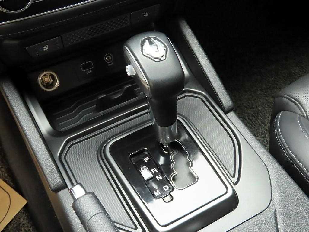 Ssangyong Rexton - Vista 10