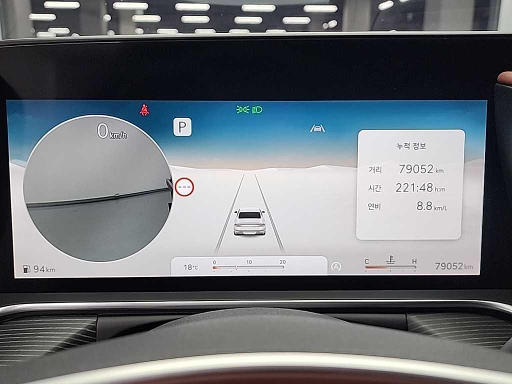 Genesis G90 - Vista 6