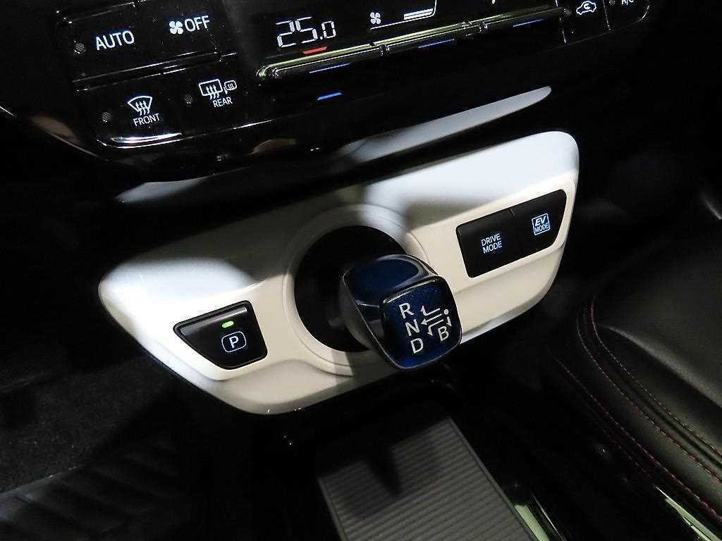 Toyota Prius - Vista 11