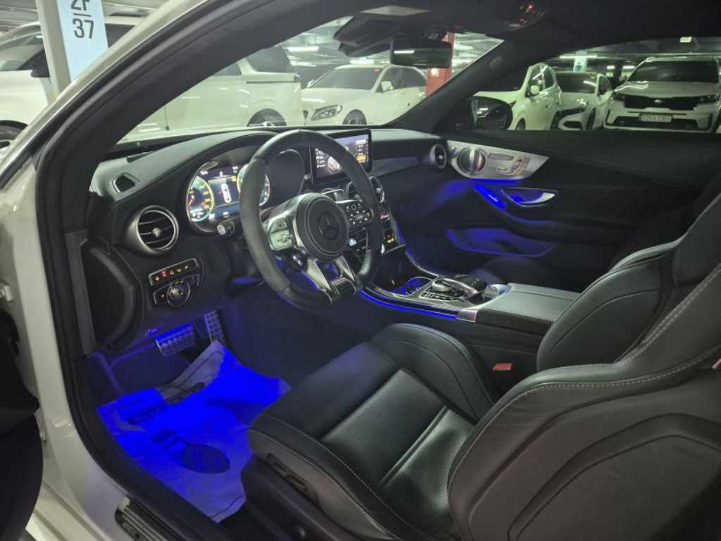 Mercedes Benz C Class - Vista 5