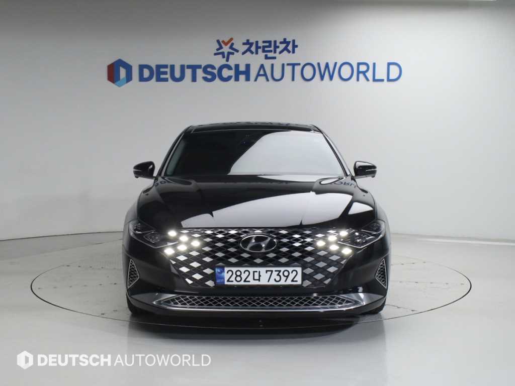 HYUNDAI Grandeur - Vista 3