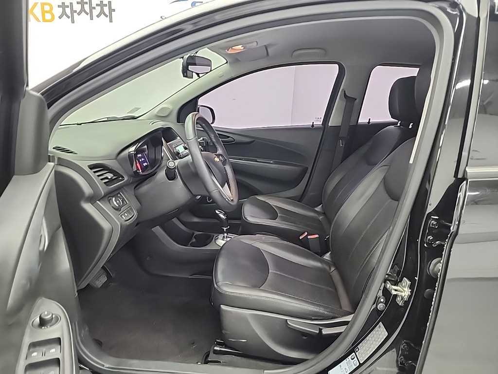 Chevrolet Spark - Vista 11