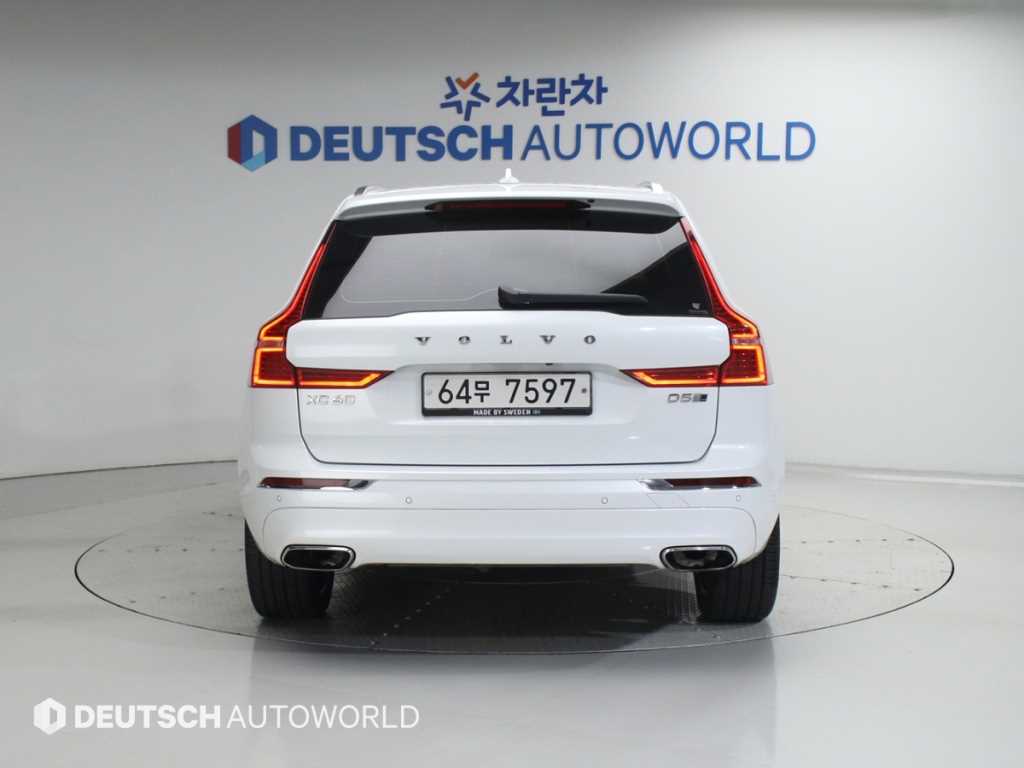 Volvo XC60 - Vista 4
