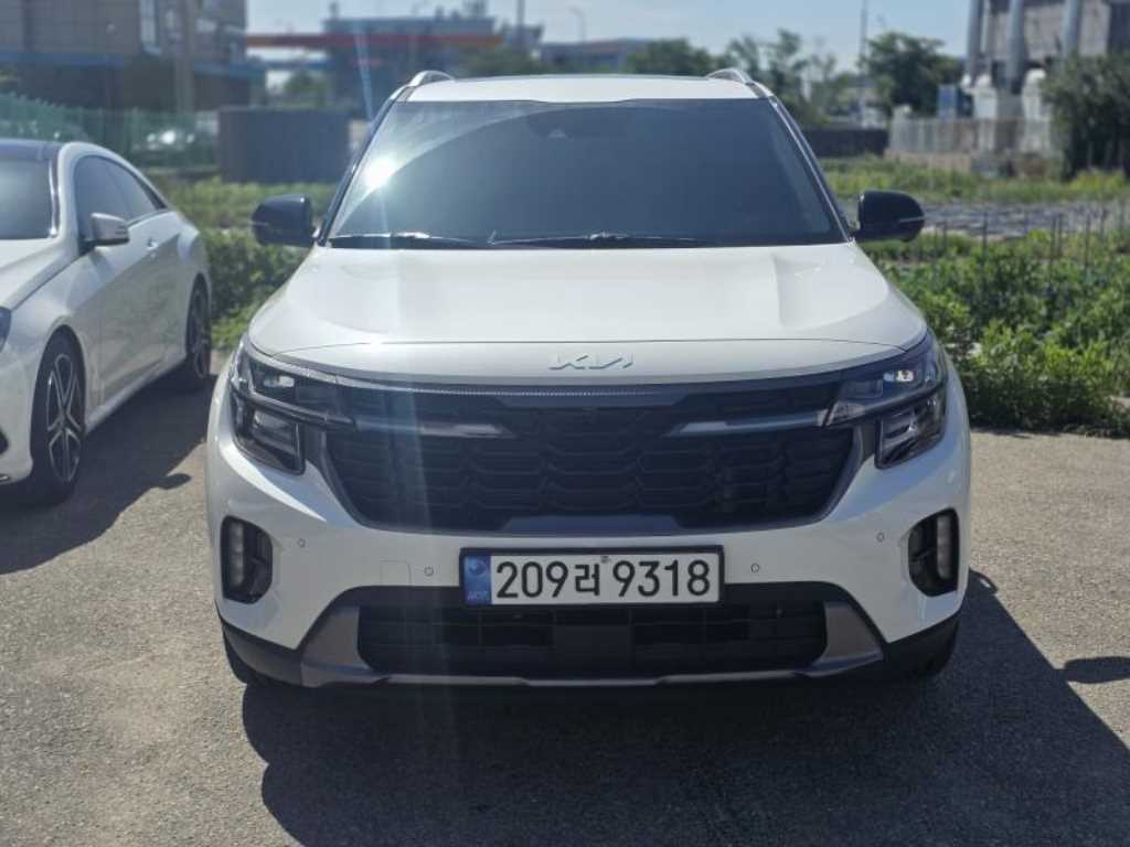 KIA Seltos 2023 - Importación desde Corea - HF Imports Iquique - Foto 1