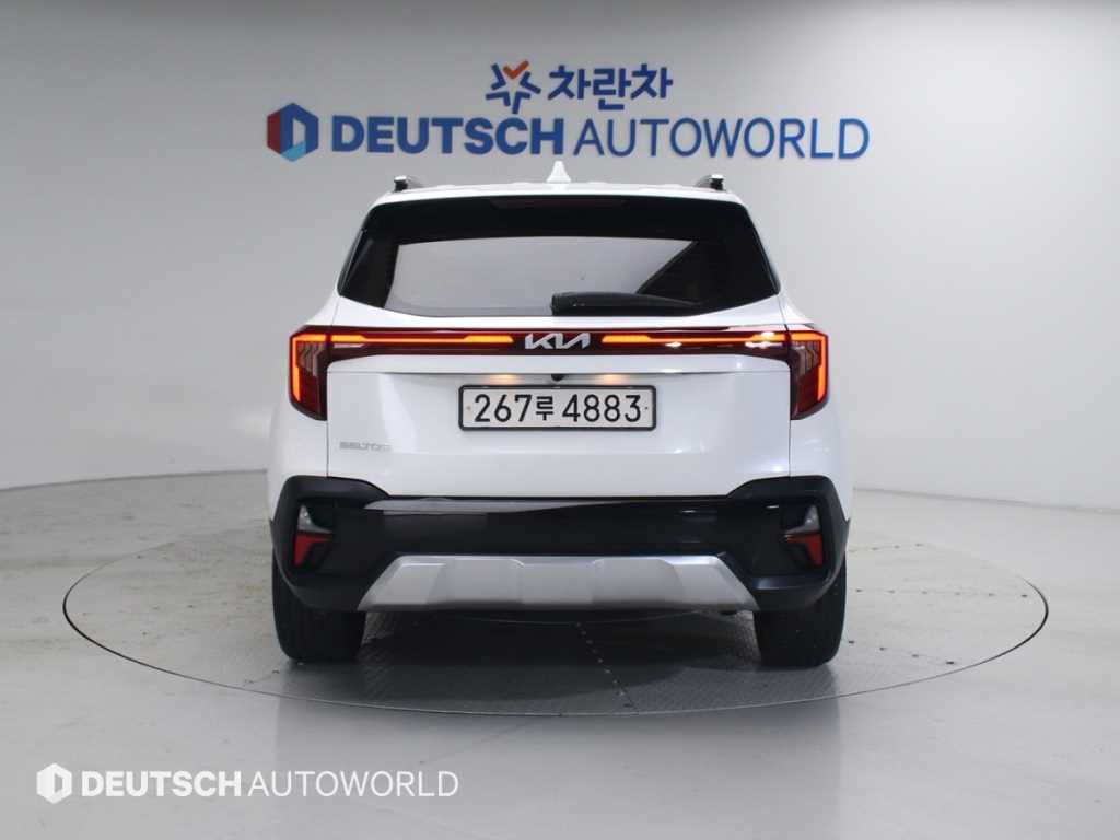KIA Seltos - Vista 4