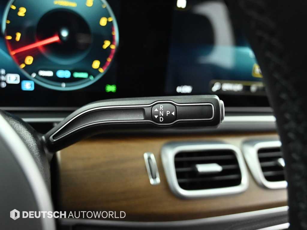 Mercedes Benz GLE Class - Vista 9