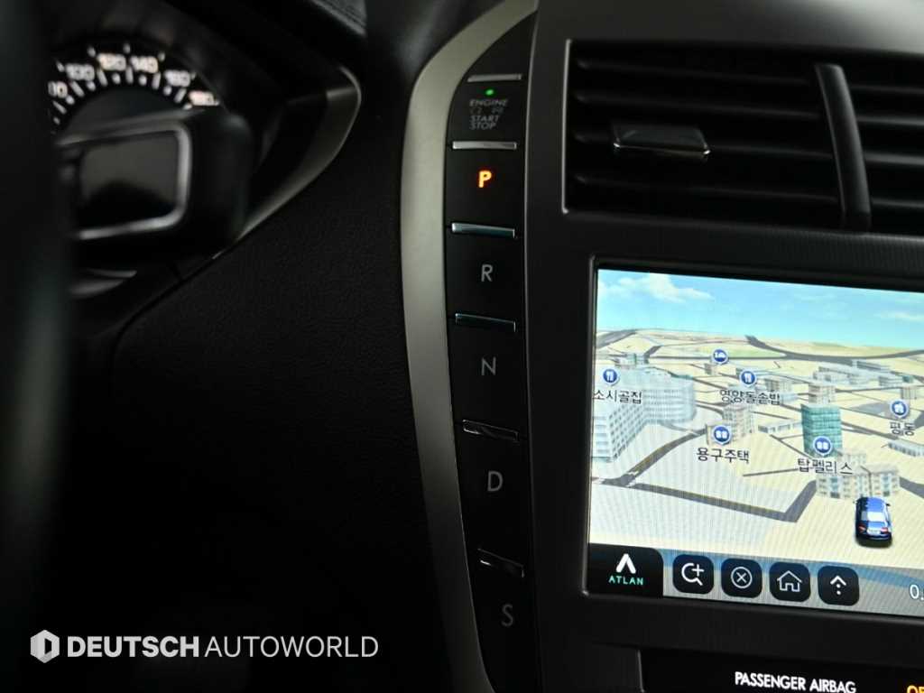 Lincoln MKZ - Vista 9