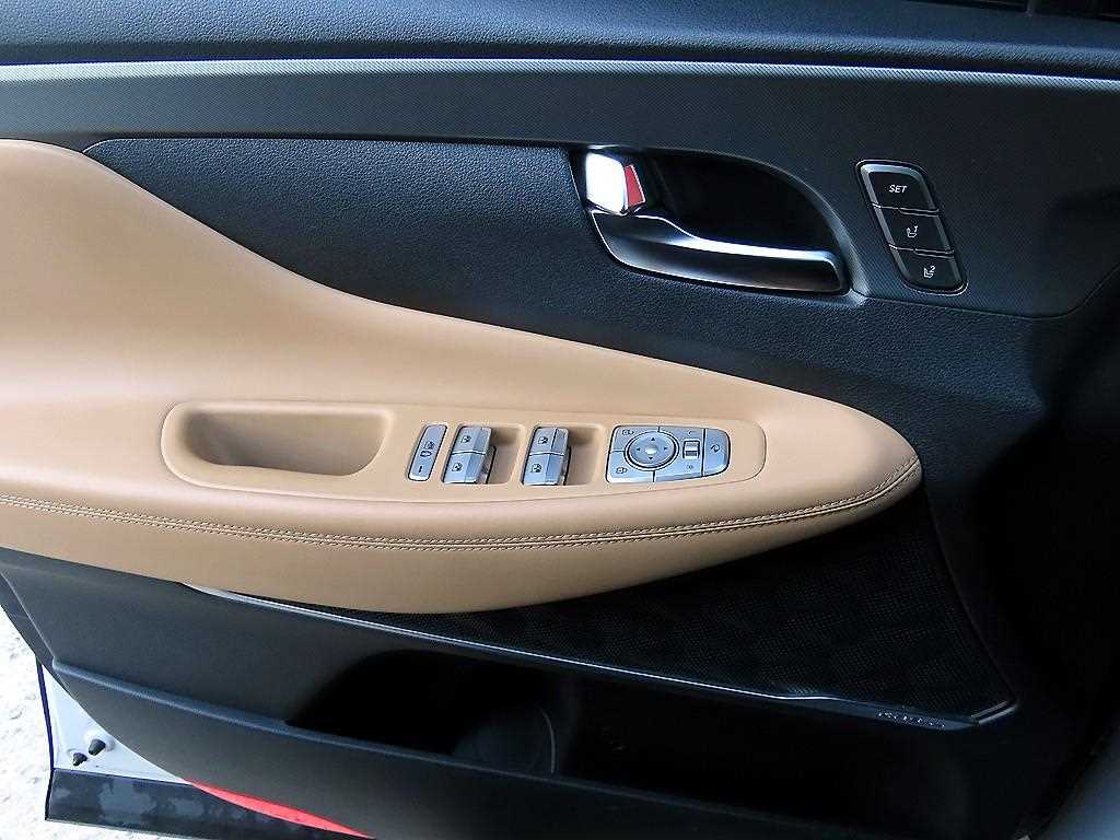 HYUNDAI Santa Fe - Vista 12