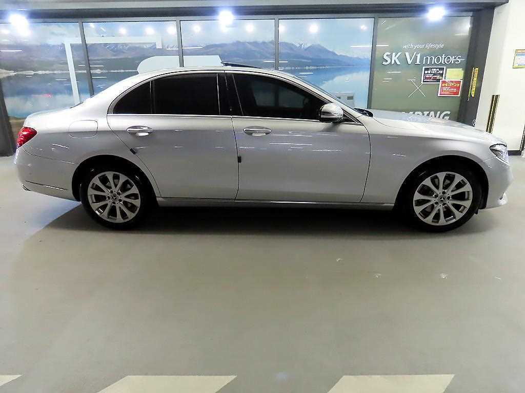 Mercedes Benz E class 2019 Plateado - Importación desde Corea - HF Imports Iquique - Foto 20