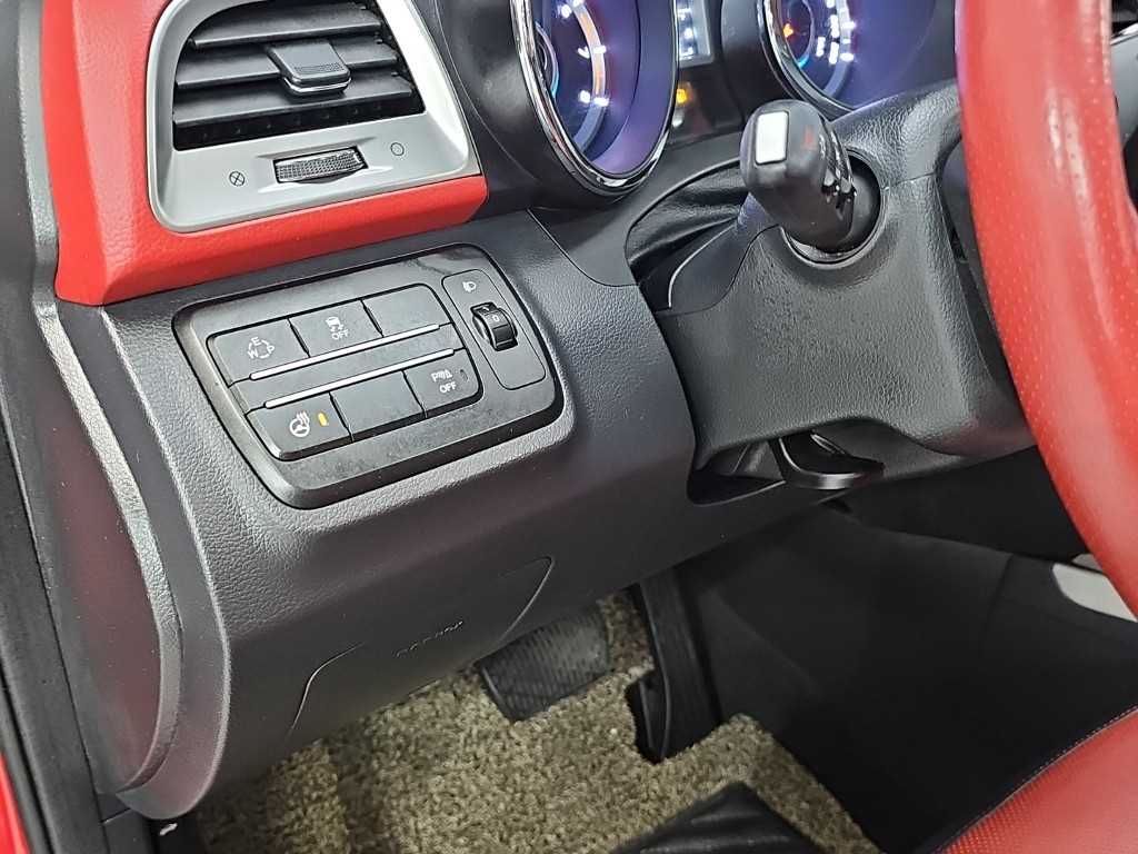 Ssangyong Tivoli 2015 Rojo - Importación desde Corea - HF Imports Iquique - Foto 18