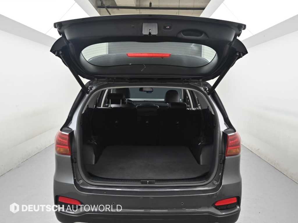 KIA Sorento 2018 Gris - Importación desde Corea - HF Imports Iquique - Foto 19