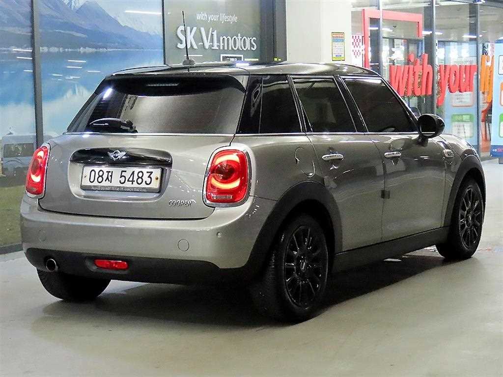 Mini Cooper - Vista 4