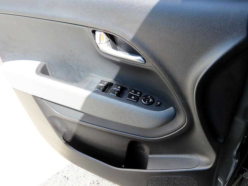 KIA Ray - Vista 11