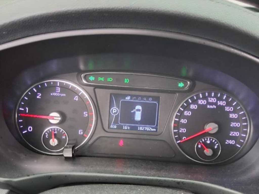 KIA Sorento - Vista 5