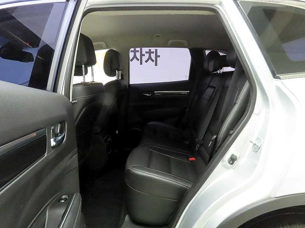 SAMSUNG QM6 2017 Plateado - Importación desde Corea - HF Imports Iquique - Foto 14