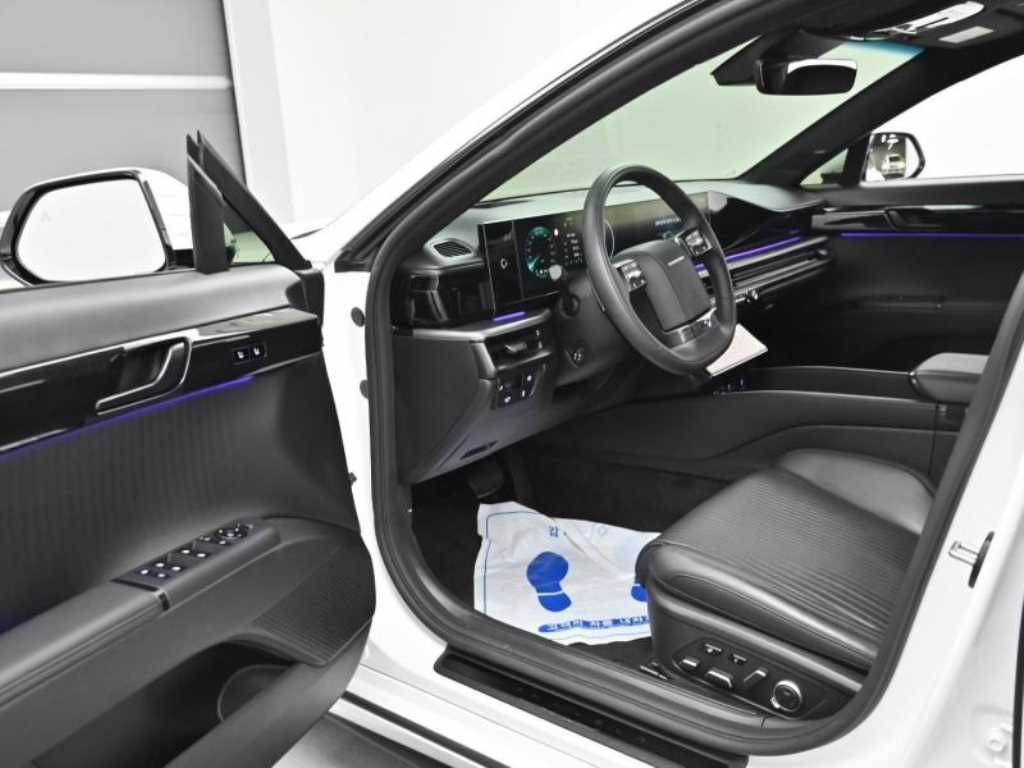 HYUNDAI Grandeur - Vista 11