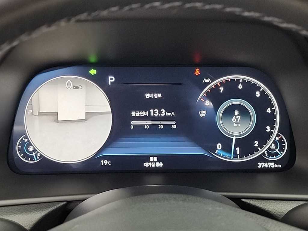 HYUNDAI Sonata - Vista 6
