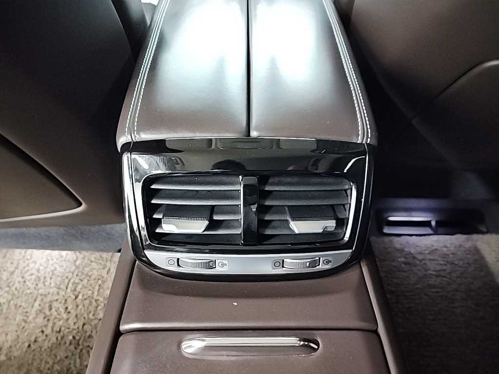 Genesis EQ900 2016 Negro - Importación desde Corea - HF Imports Iquique - Foto 13
