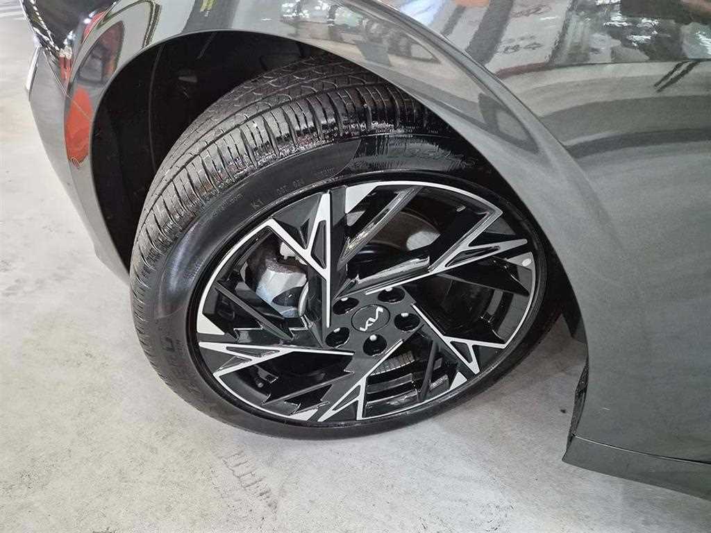 KIA K5 2024 Gris - Importación desde Corea - HF Imports Iquique - Foto 20