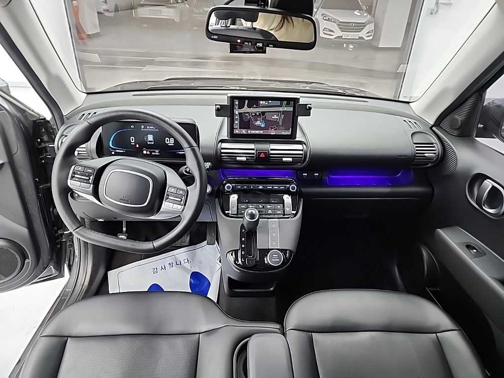 HYUNDAI Casper - Vista 7