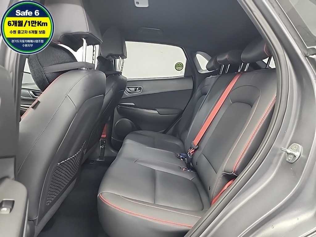 HYUNDAI Kona - Vista 12
