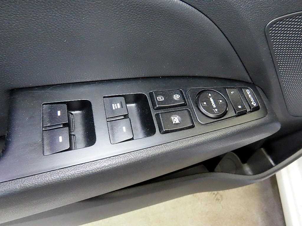 HYUNDAI Avante 2018 Blanco - Importación desde Corea - HF Imports Iquique - Foto 13