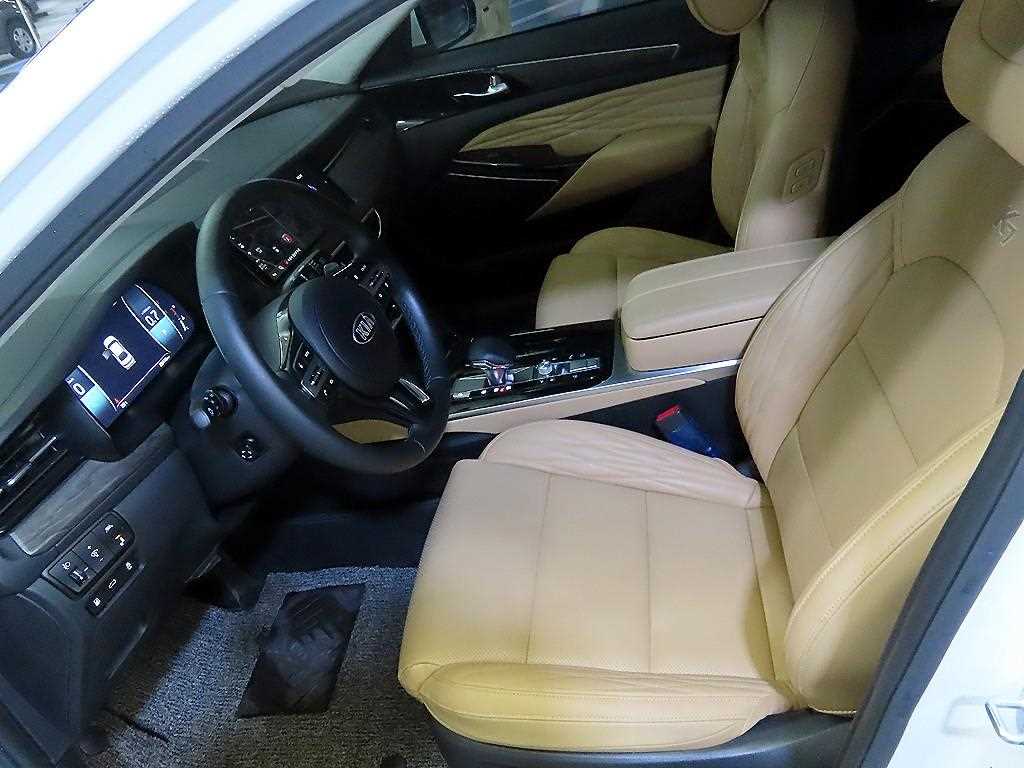 KIA K7 - Vista 6