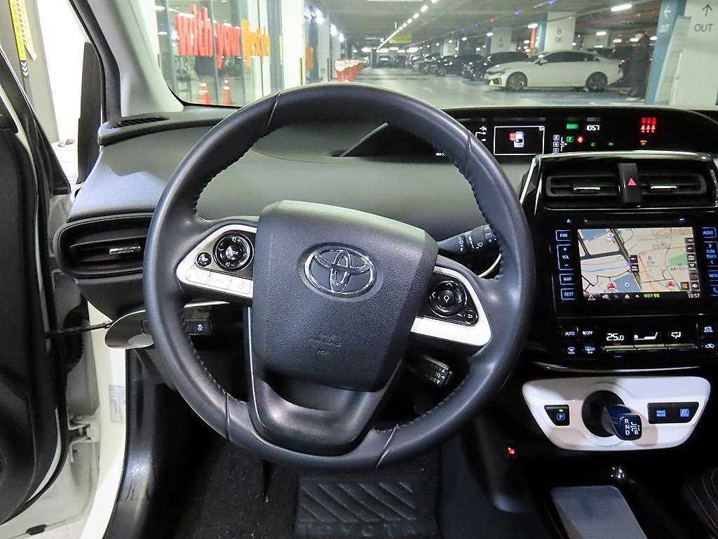 Toyota Prius - Vista 8