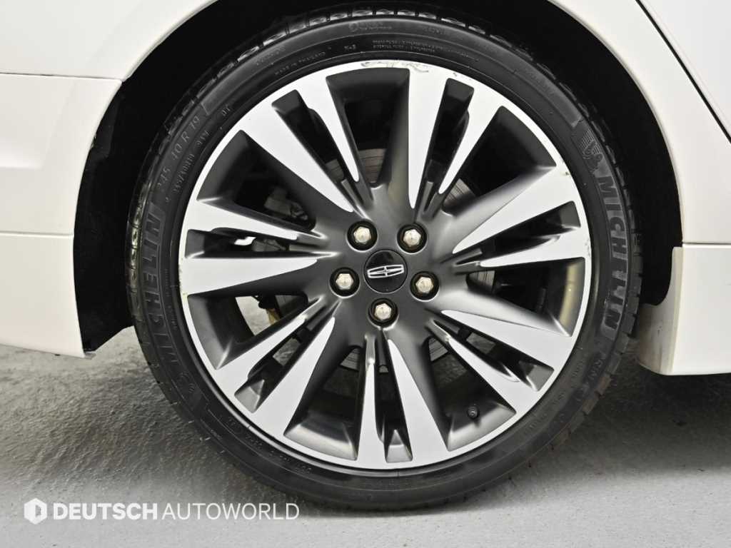 Lincoln MKZ - Vista 5