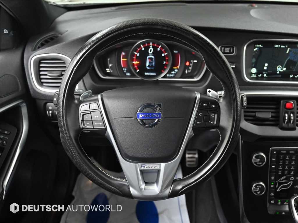 Volvo V40 2016 - Importación desde Corea - HF Imports Iquique - Foto 13