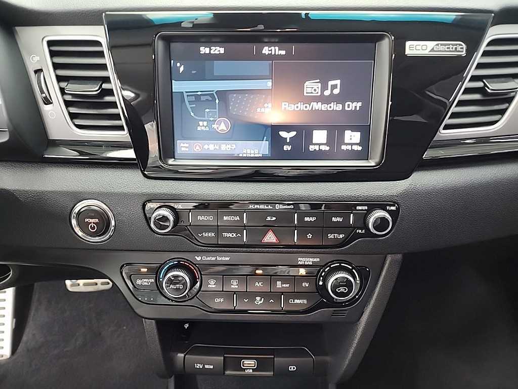 KIA Niro - Vista 10