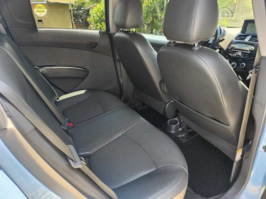 Chevrolet Spark - Vista 12