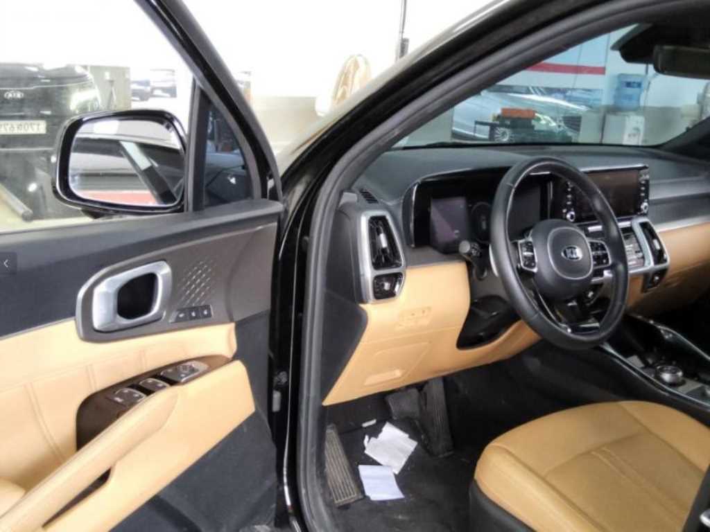 KIA Sorento - Vista 4