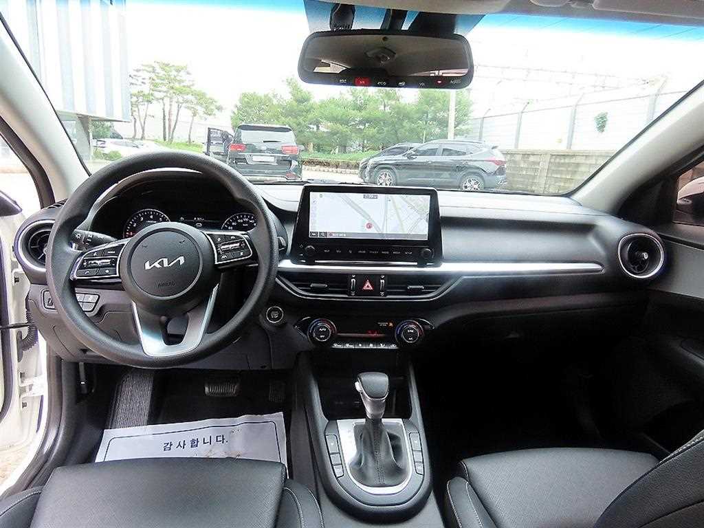 KIA K3 - Vista 7