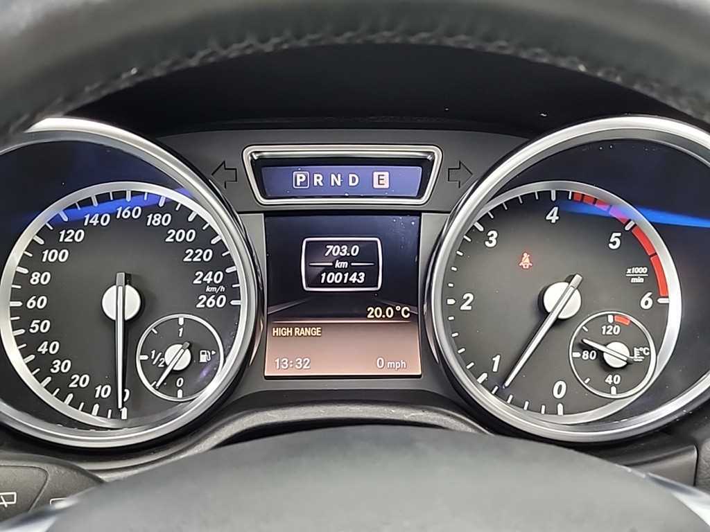 Mercedes Benz G Class (G Wagen) - Vista 6