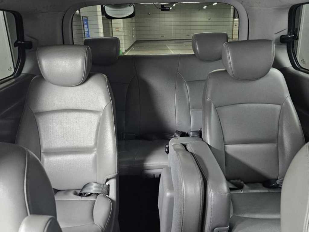 HYUNDAI Starex 2016 Plateado - Importación desde Corea - HF Imports Iquique - Foto 13