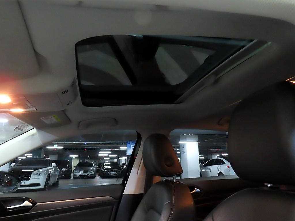 Volkswagen Jetta 2021 Negro - Importación desde Corea - HF Imports Iquique - Foto 17