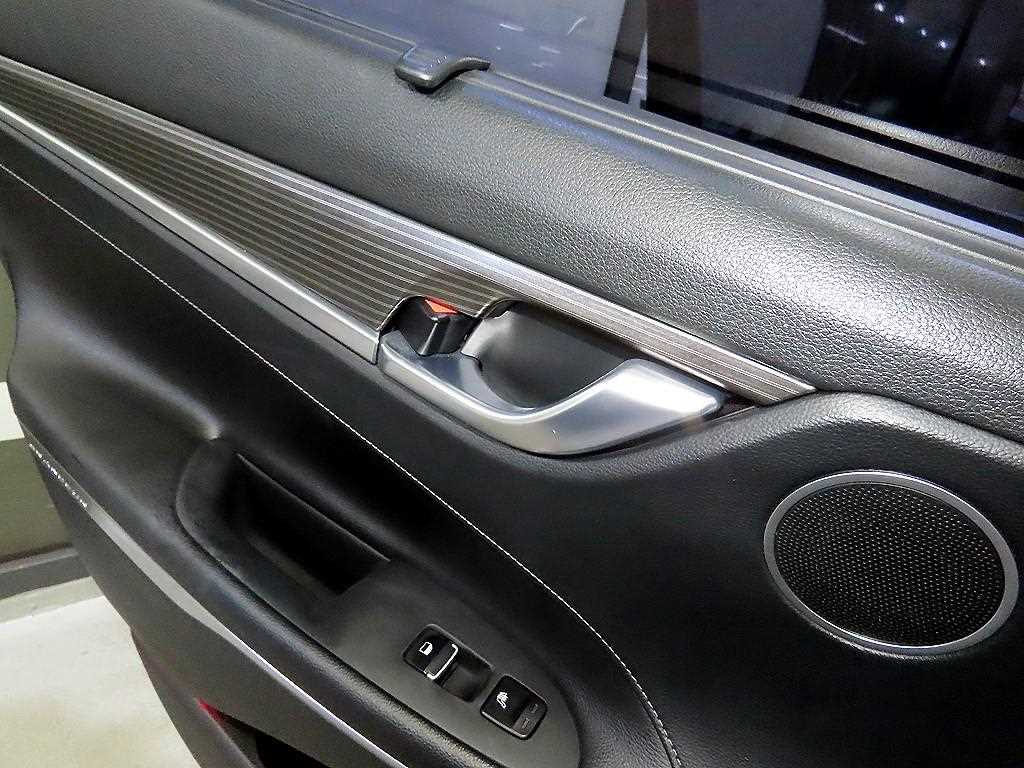 HYUNDAI Grandeur 2017 Negro - Importación desde Corea - HF Imports Iquique - Foto 15