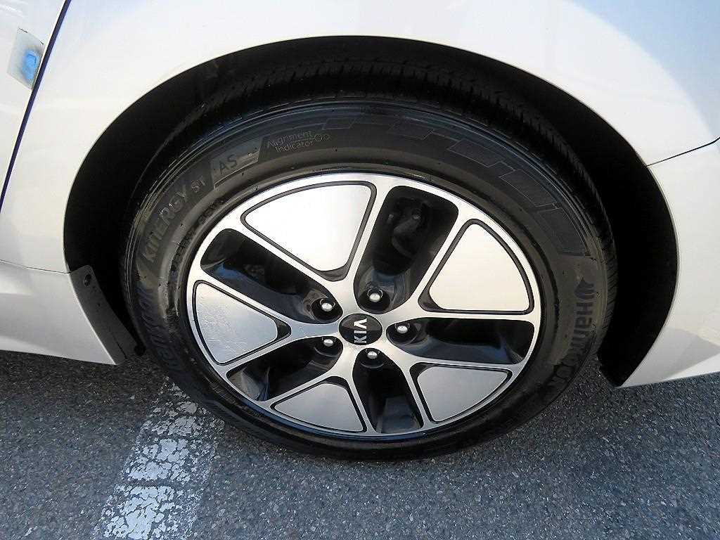 KIA K5 2014 Gris - Importación desde Corea - HF Imports Iquique - Foto 18