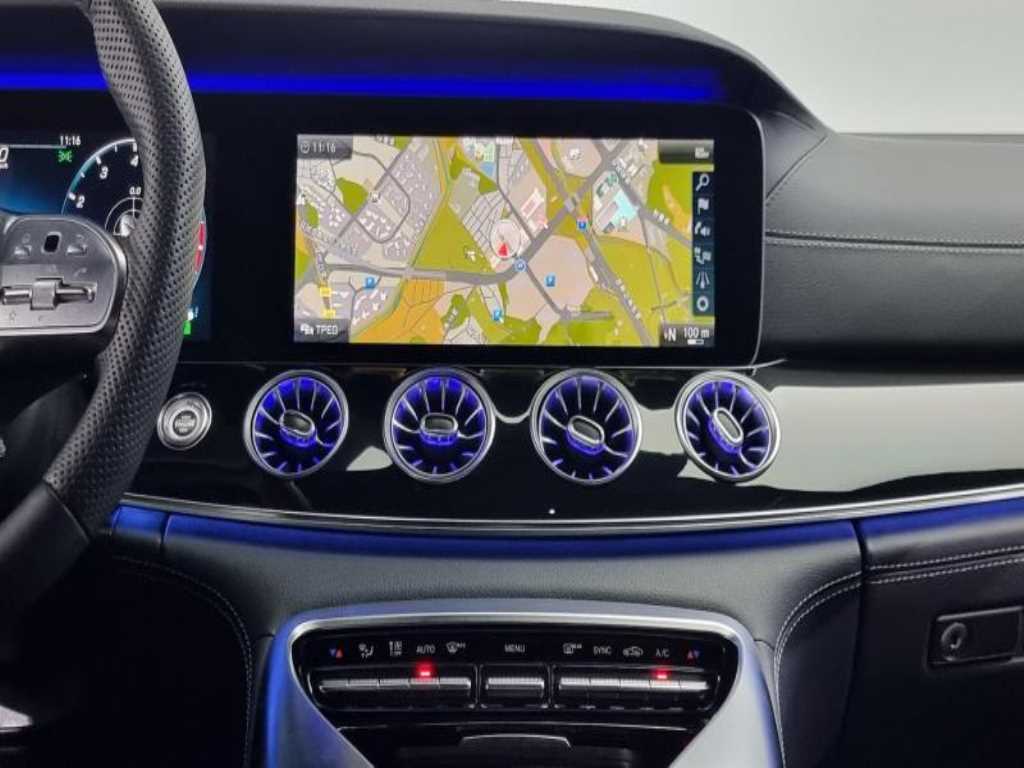 Mercedes Benz AMG GT - Vista 11