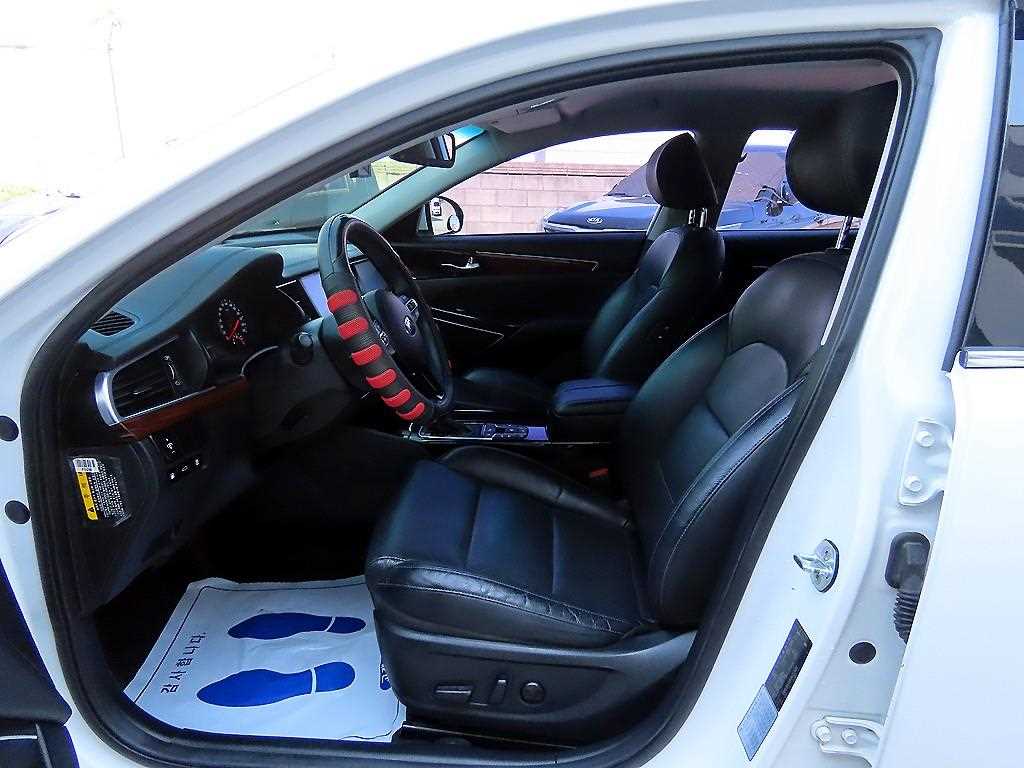 KIA K7 - Vista 5